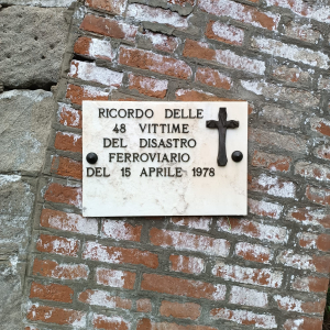 e4222a38-227f-4dc8-ba72-b29c24a8d1e2